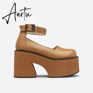 Women Chunky Heel Line Platform Pumps
